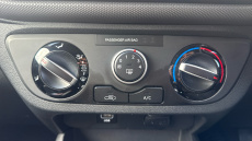 Hyundai i10 1.0 MPi SE Connect 5dr Petrol Hatchback